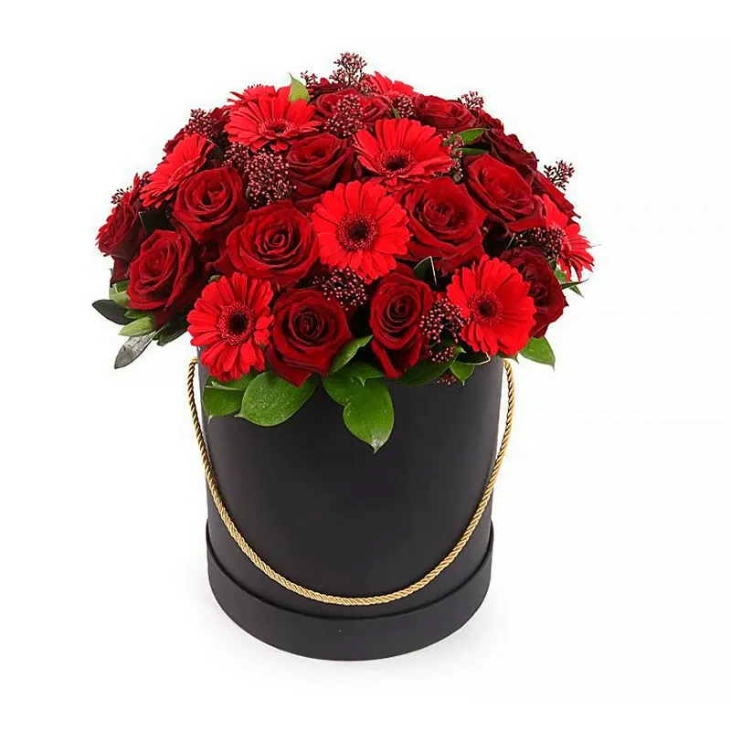 Цветы в коробке Софи